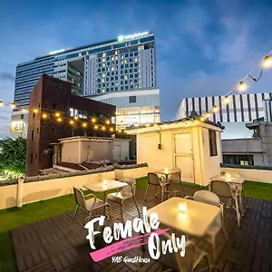Gasthuis Yab-guesthouse, Femaleonly, Foreignonly