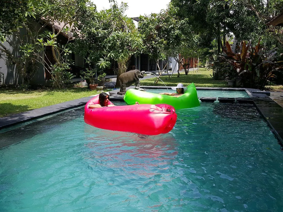 *** Bed & Breakfast Adys Inn Legian Indonesië